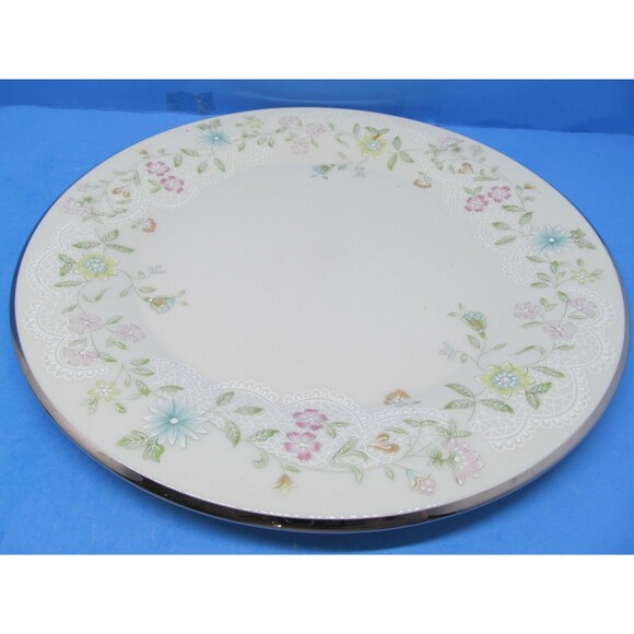 Gorham Pastelle 10 5/8" Dinner Plate For Display Only Flowers Under Raised Lace - Picture 5 of 5